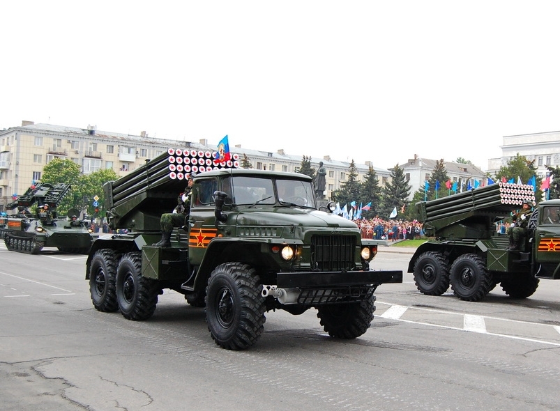 Разведка Украины: техника с «парадов» в «Л-ДНР» отправилась на передовую