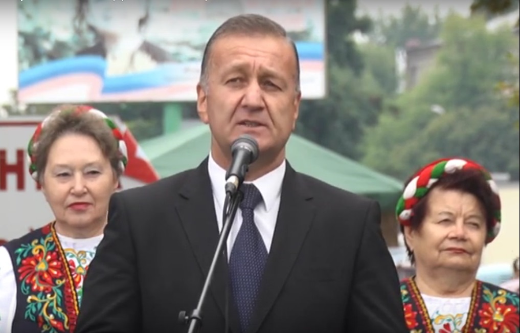 Сепаратистская «ВДНХ»: Выдайте Денег, Наесться Хотим!