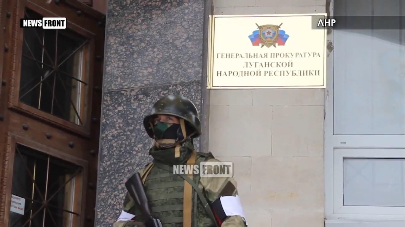 Центр Луганска оцепил “Беркут” – Корнет наносит ответный удар (ВИДЕО, ОБНОВЛЯЕТСЯ)