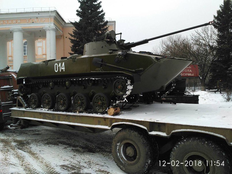 В Луганске восстановили памятник десантникам