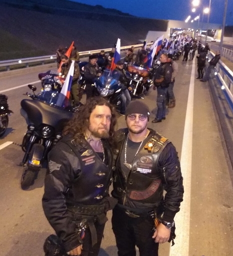 «Ночные волки» из Луганска проехались по Крымскому мосту