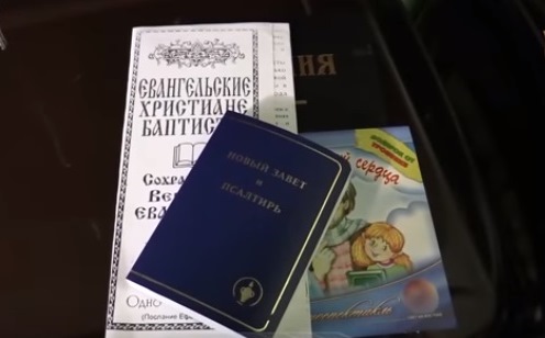 Пастор евангелистов прокомментировал обыски в своей общине