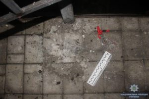 В магазине прифронтовой Авдеевки ночью что-то взорвалось