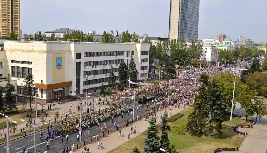 В Донецке прощаются с Захарченко