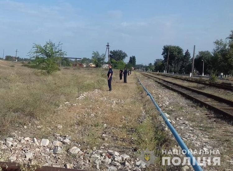 Недалеко от Станицы Луганской на растяжке подорвался мужчина