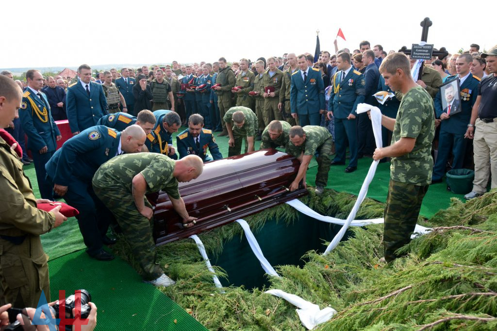 Глава «ДНР» Захарченко убит