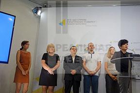 В Украине переселенцам будут помогать “советники”