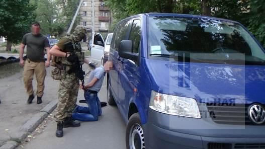 На Луганщине в Рубежном задержали милиционеров-взяточников (фото видео)