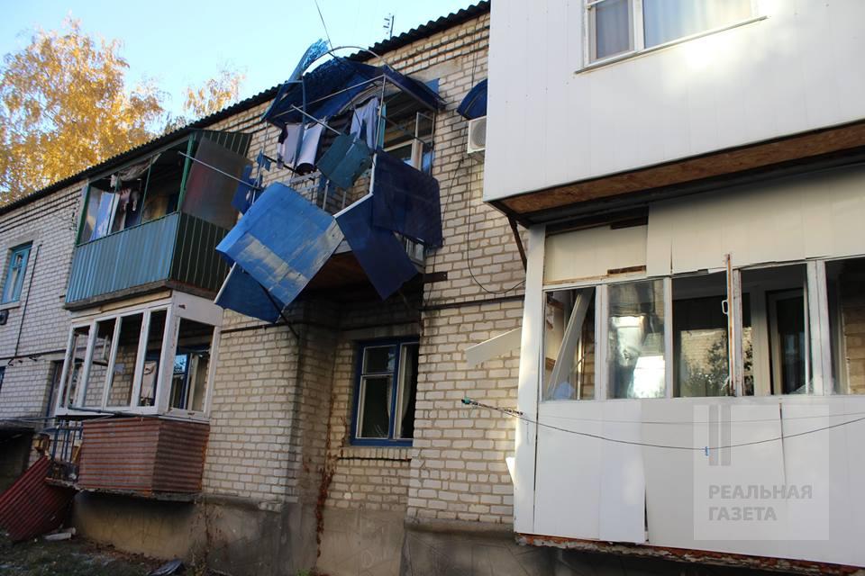 Последствия взрывов на военных складах в Сватово (фото)