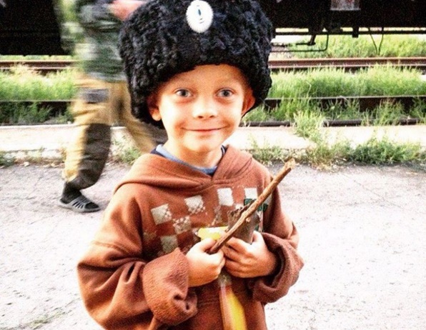 &#8220;Из ЛНР с улыбкой&#8221;. Фотокарточки из Луганска &#8211; 2