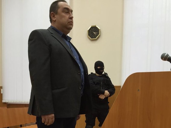 Плотницкий испугался камеры