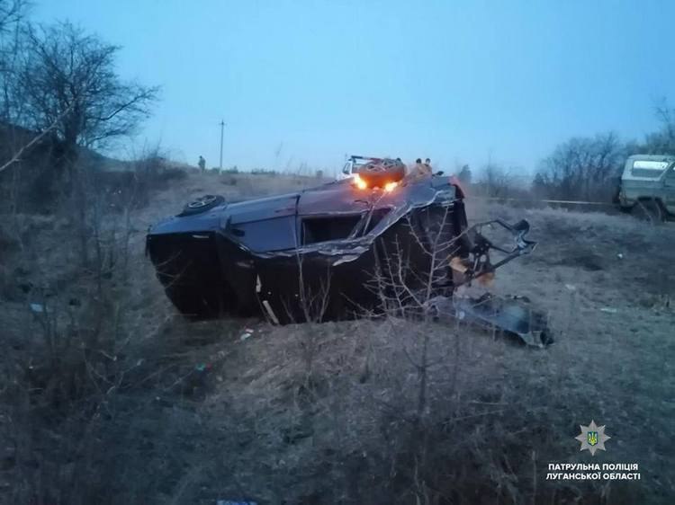 В Северодонецке водитель устроил гонки с полицией и перевернулся
