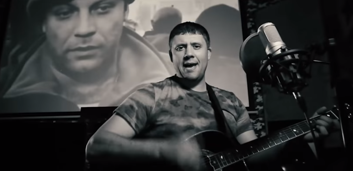 «Батя, ты в нас»: в «ЛНР» написали песню о Захарченко