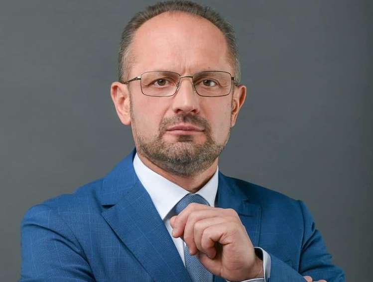 Зеленский уволил Бессмертного с поста представителя ТКГ в Минске