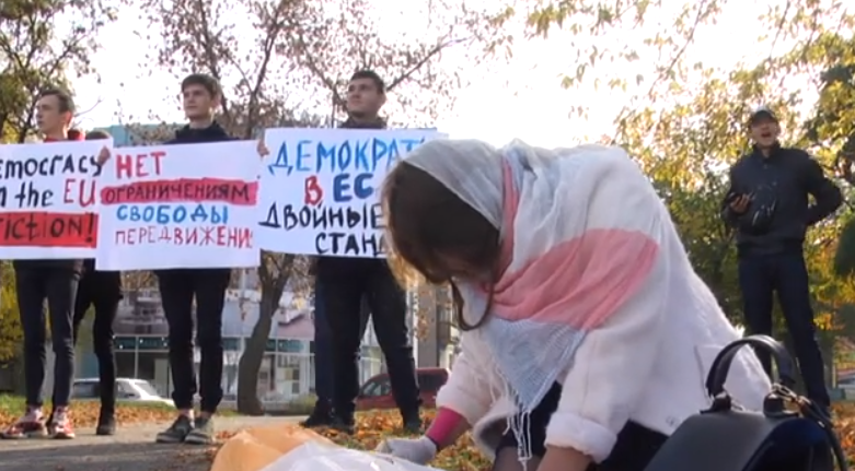 Хотят Шенгенские визы: в Луганске пикетировали здание миссии ОБСЕ