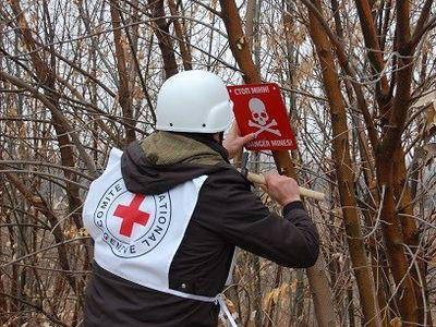 С начала войны на Донбассе от мин погибли более тысячи людей