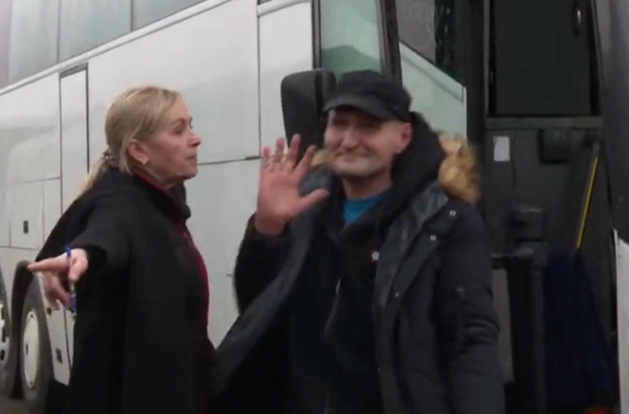 На Донбассе прошел процесс обмена пленными. ВИДЕО