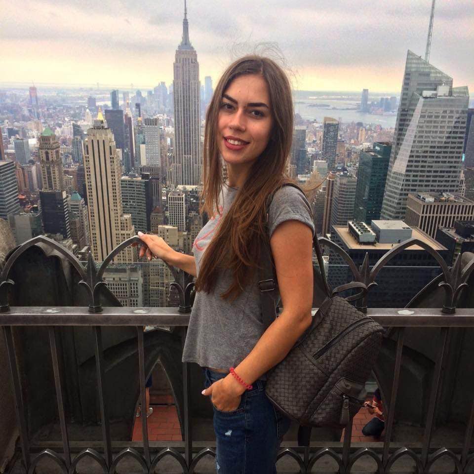 В авиакатастрофе в Иране погибла уроженка Луганска