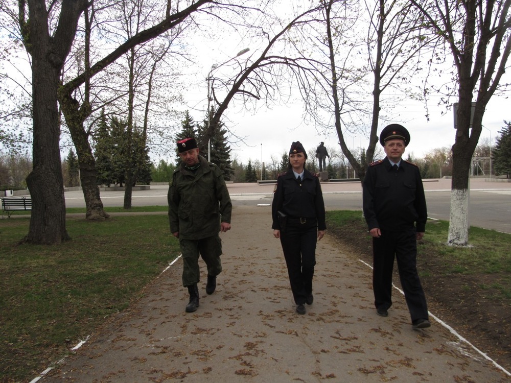 Кадиевка. Еще один город ОРЛО начали патрулировать казаки