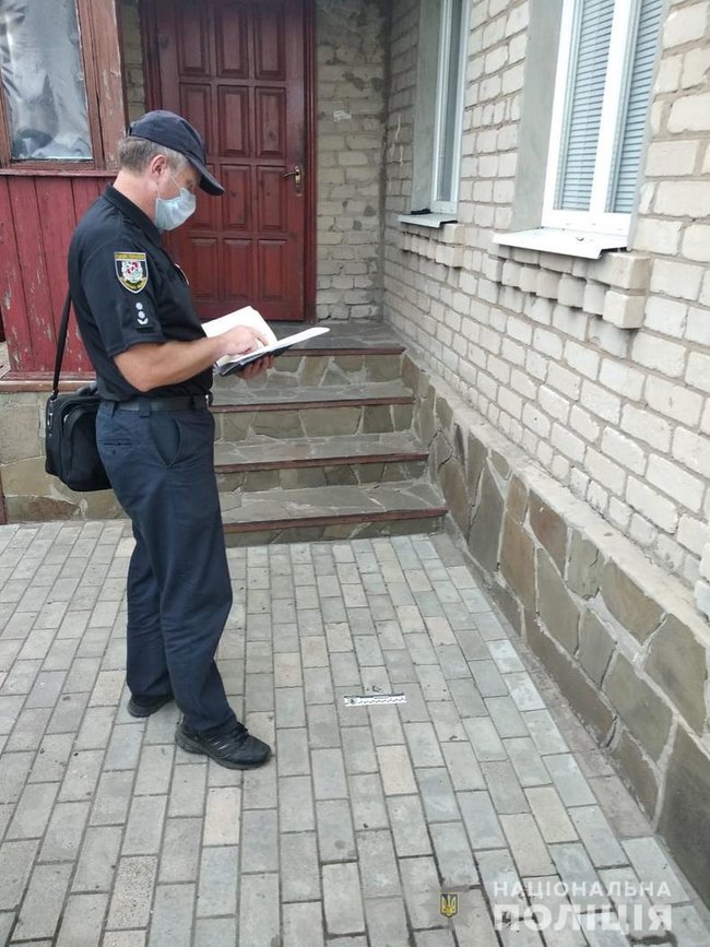 В Станице Луганской от взрыва неизвестного устройства погибли супруги