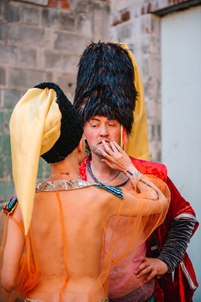 Луганский трэш-модельер снимется в короткометражке о гомосексуалах в украинском казачестве