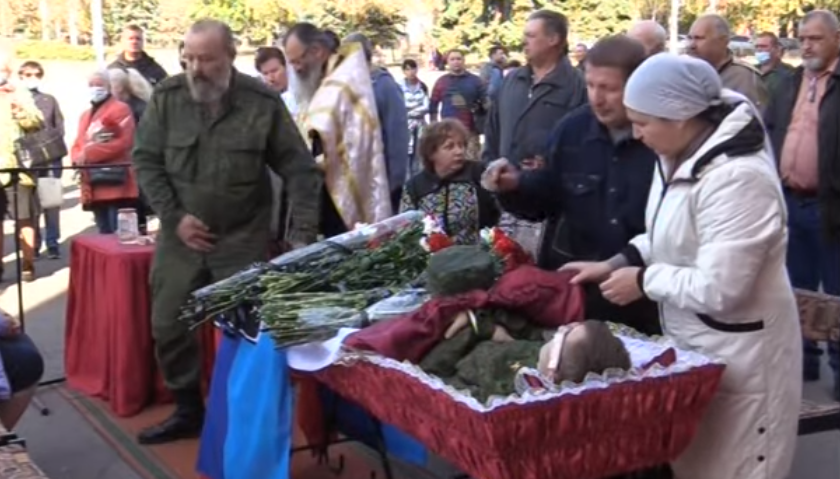 В Стаханове от пневмонии умер командир боевиков “ЛНР” “Леший”