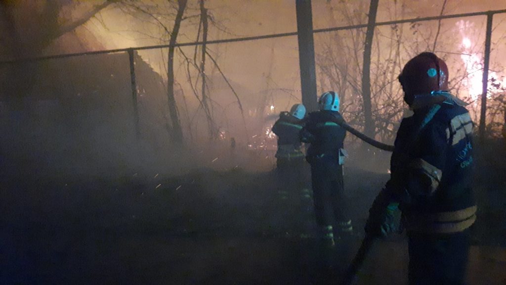 На пожарах в Луганской области погибли 5 человек. Десятки домов сгорели