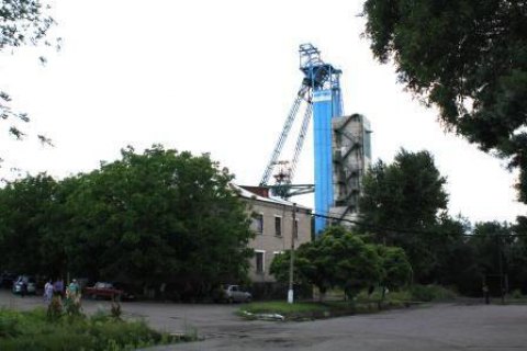 Второго горняка, попавшего под обвал на шахте “Золотое”, нашли мертвым