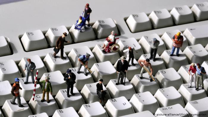 &#8220;ЛНР&#8221; объединила свои СМИ в &#8220;унитарный медиахолдинг&#8221;