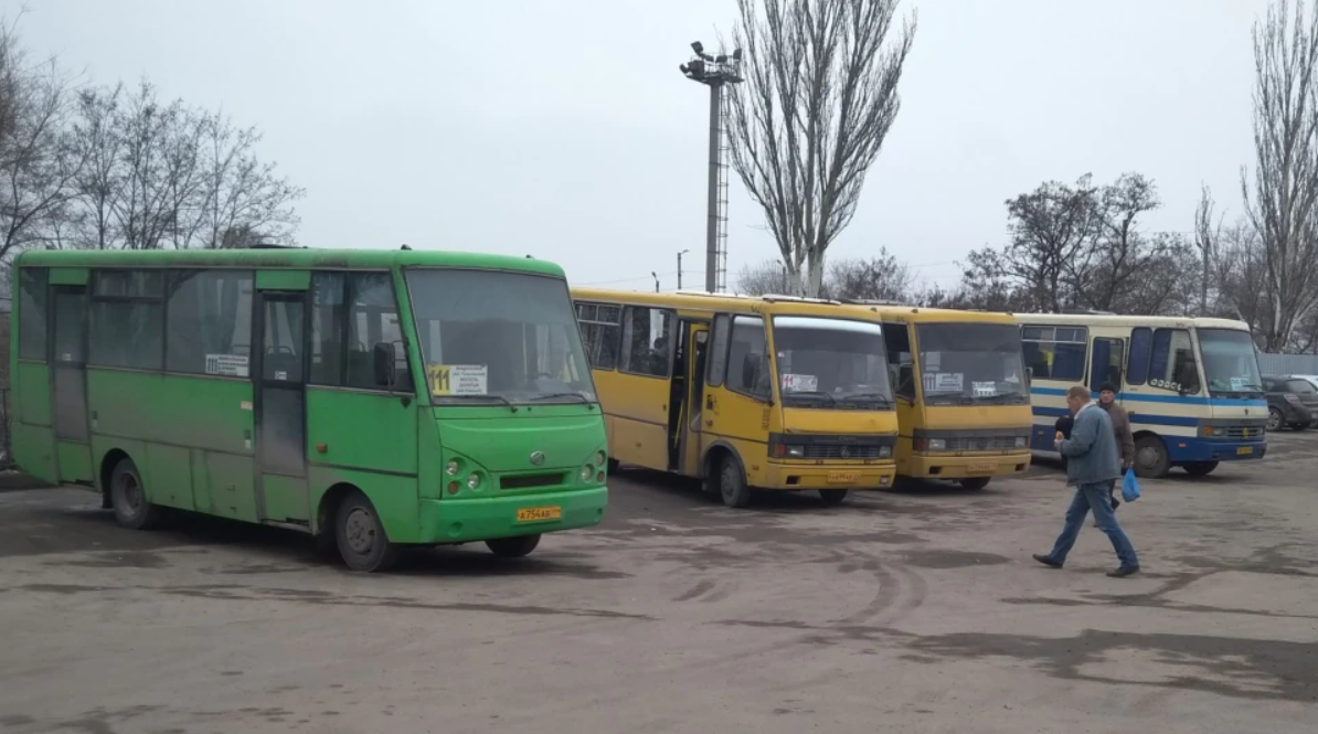 В Донецке, вслед за Луганском, повышают тариф на проезд в маршрутках