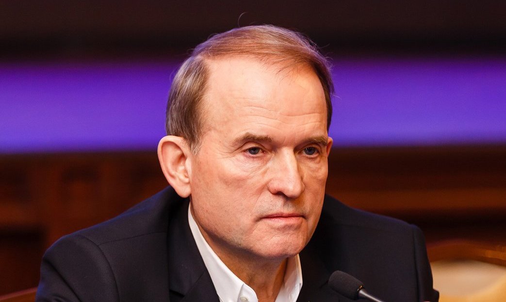 Медведчуку и Козаку объявили подозрение в государственной измене, — Венедиктова