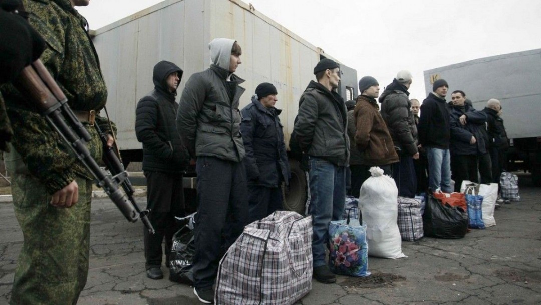Спустя полгода, “ЛДНР” признали, что получили от украинской стороны список на обмен пленными