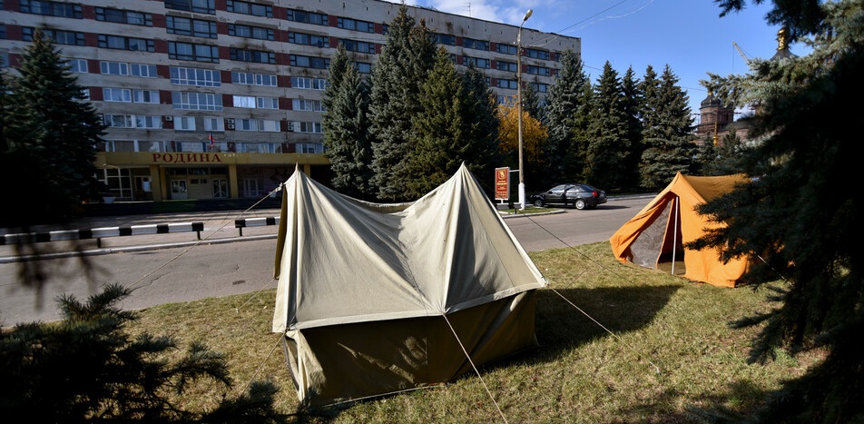 Блокировку наблюдателей ОБСЕ в Горловке украинская сторона назвала захватом заложников