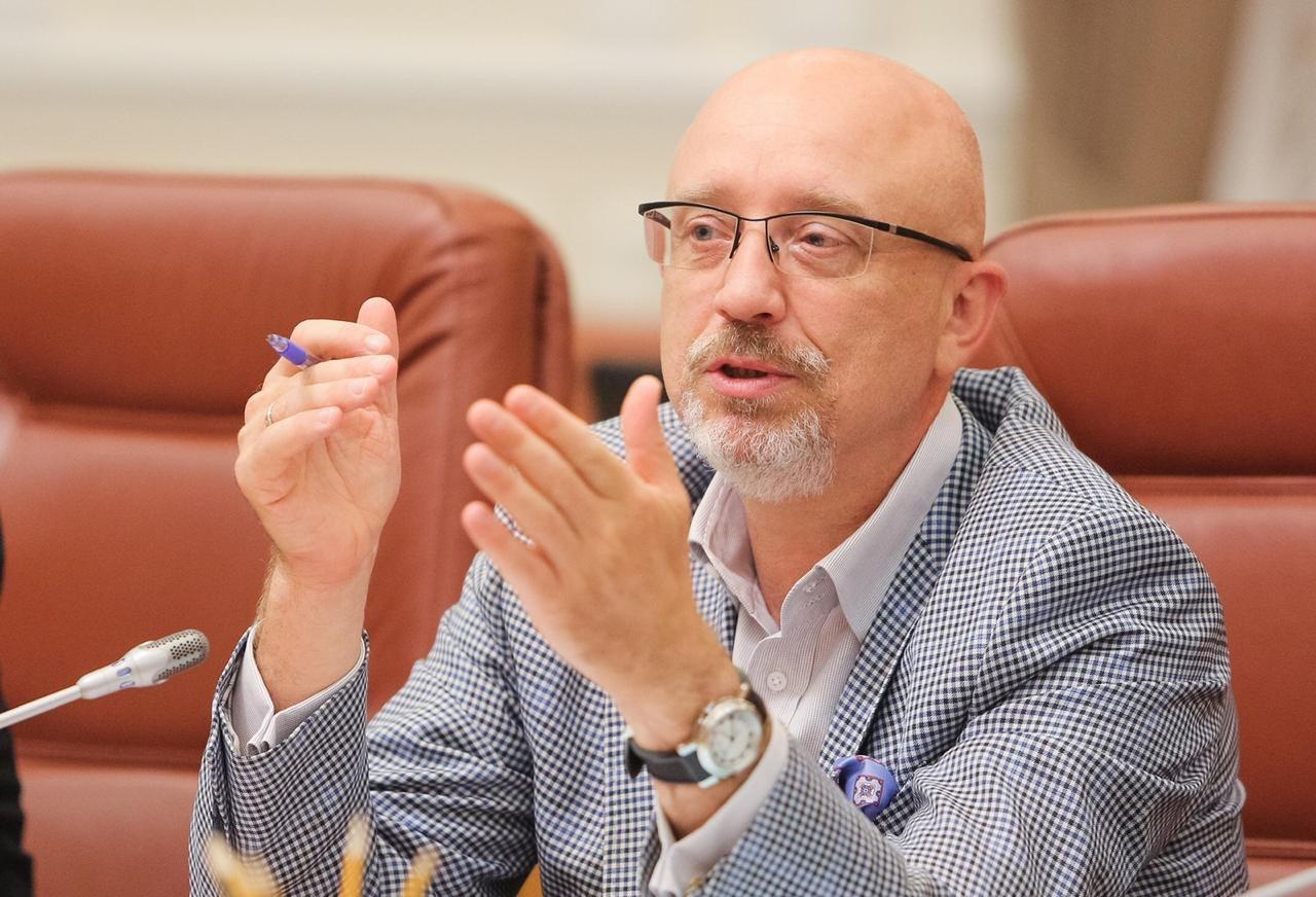 Рада уволила вице-премьера Резникова