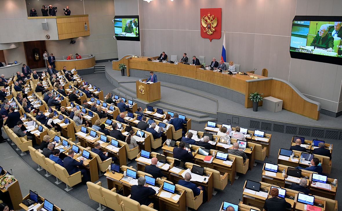 У жителей ОРДЛО с российскими паспортами может появиться свой депутат-одномандатник