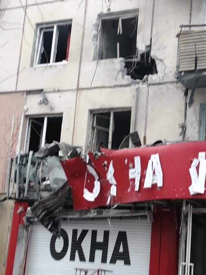 В Северодонецке показали последствия обстрелов