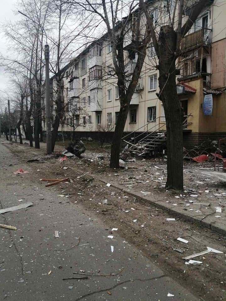 В Северодонецке показали последствия обстрелов
