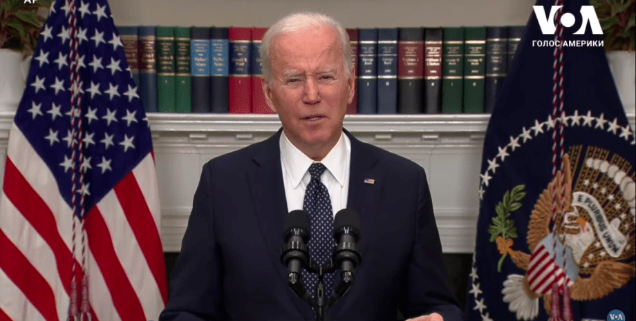 Байден выступил с речью об Украине. Он уверен, что Путин принял решение вторгаться, но его еще можно остановить