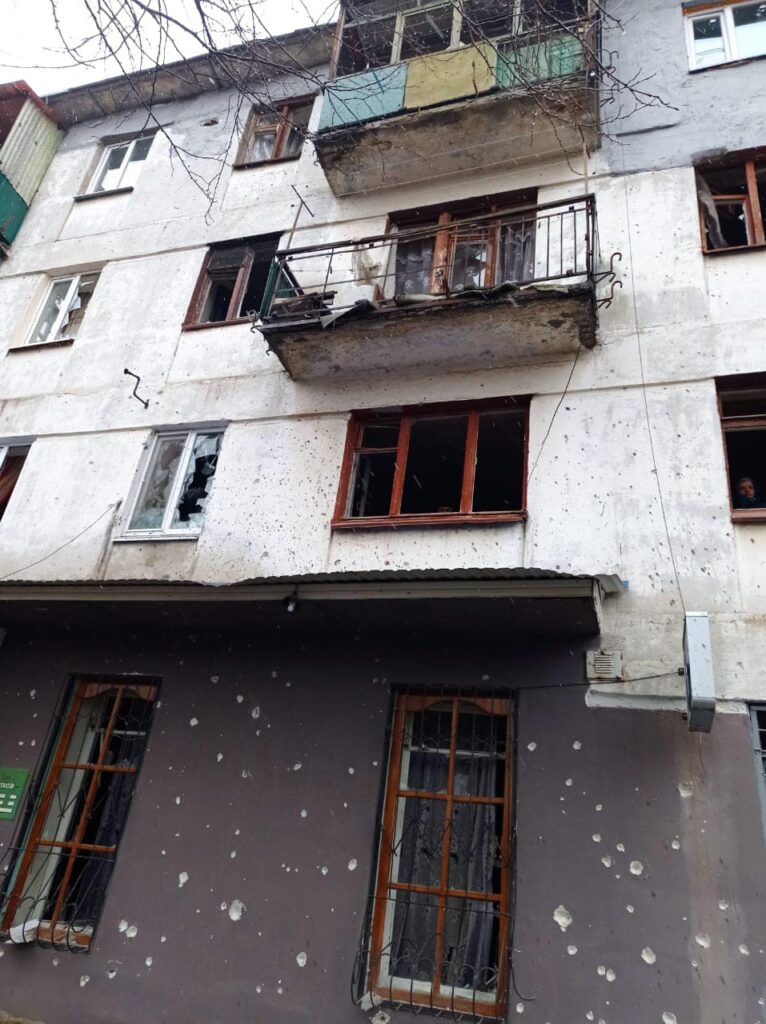 Попасная и Лисичанск попали под обстрел оккупантов. Фотографии последствий