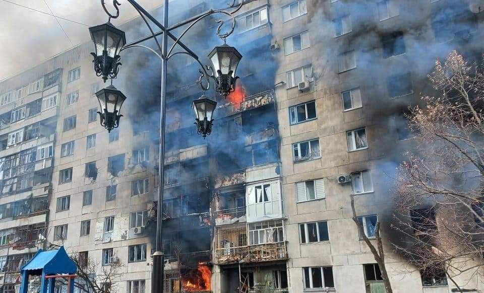 В Луганской области вводят режим светомаскировку. Окна нужно зашторить с 17:00