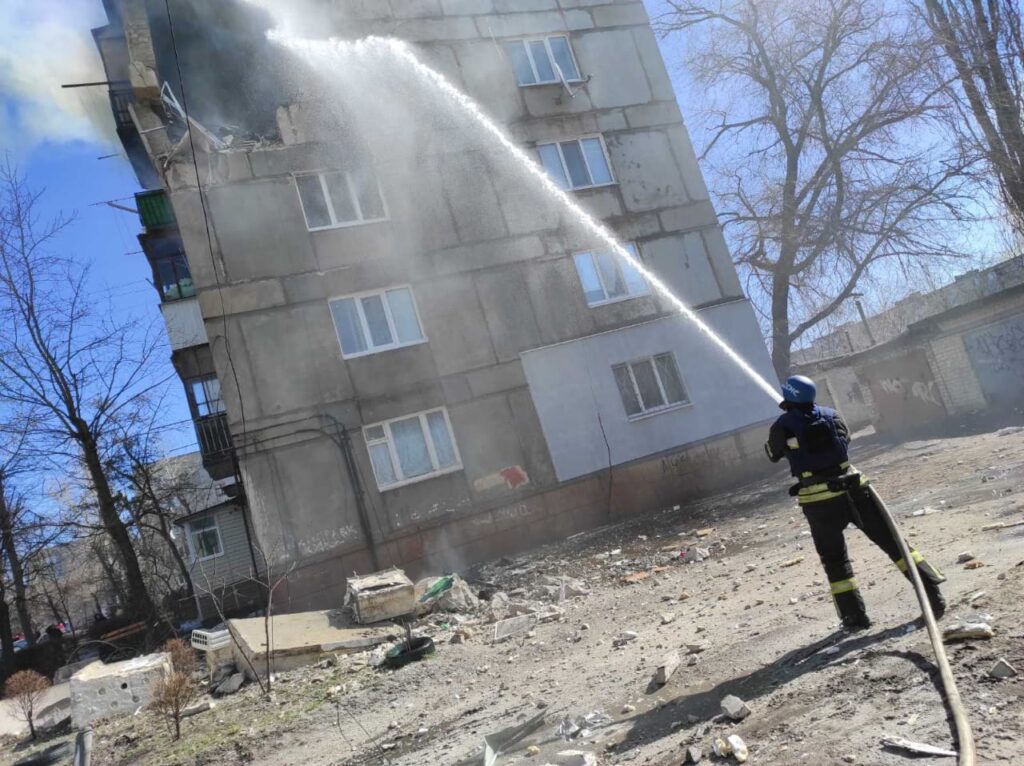 Рубежное снова обстреляли. Погибли двое детей