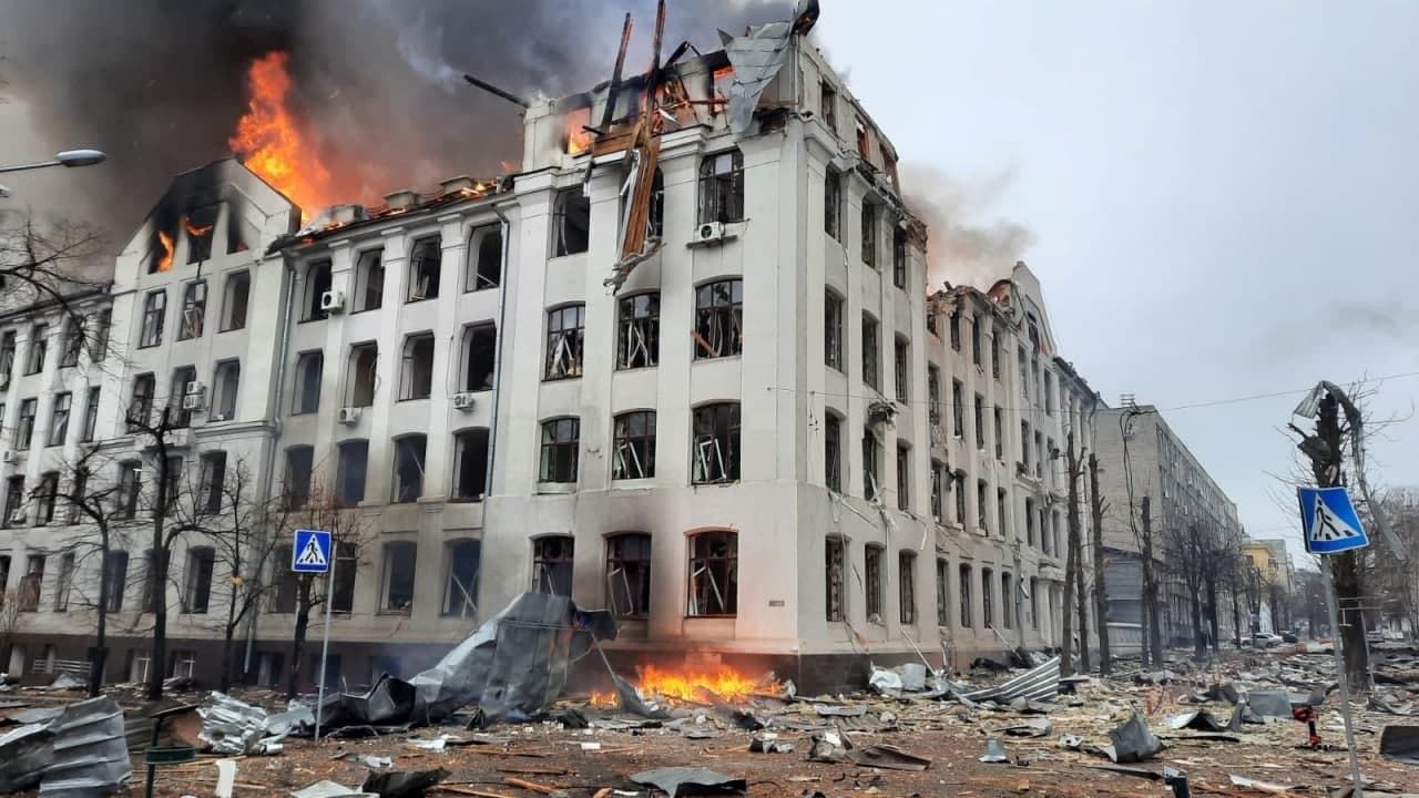 Блицкриг не удался. Россия попытается захватить восточную часть Украины, — Reuters