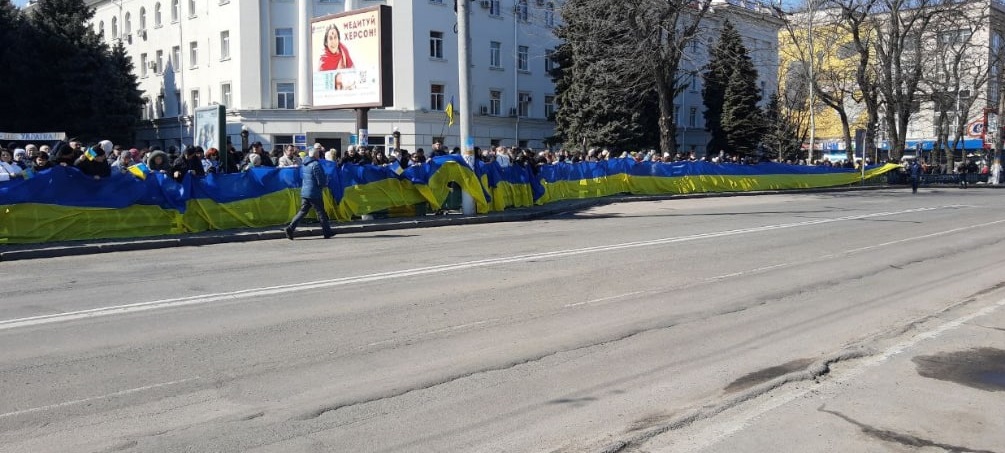 “ХНР” не удалась, но хотят ввести рубль. В Херсонской области хотят установить российскую валюту