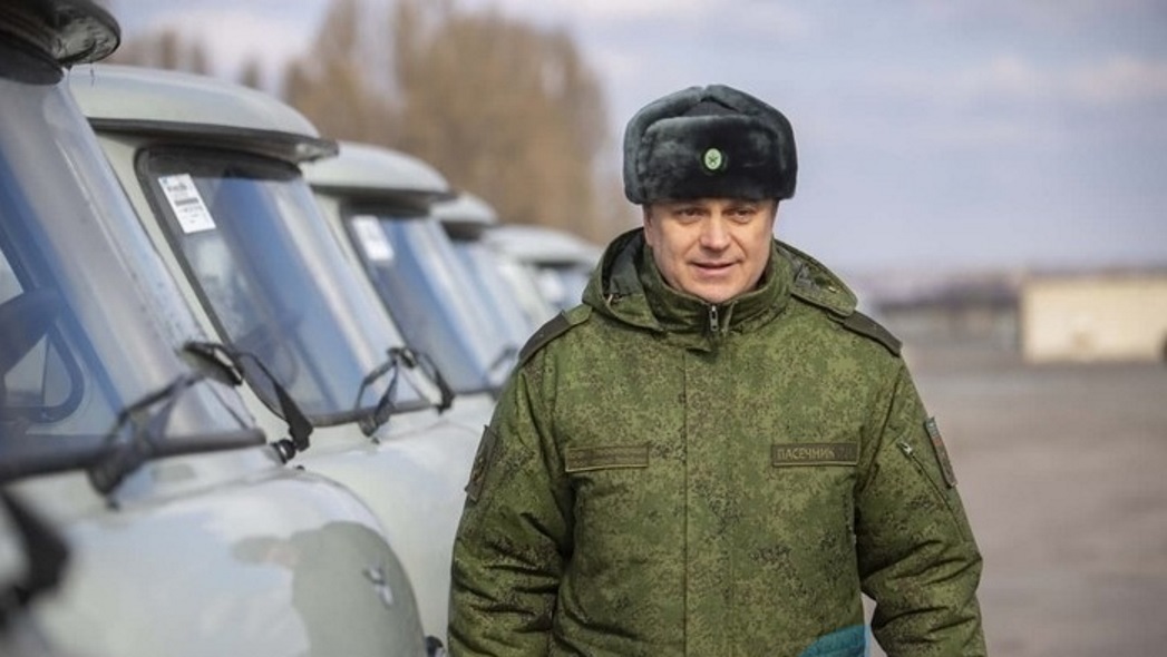 Пасечник заявил, что вместе с “народной милицией ЛНР” воюют кадыровцы, а сам Кадыров передал в Луганск около двух десятков “уазиков”