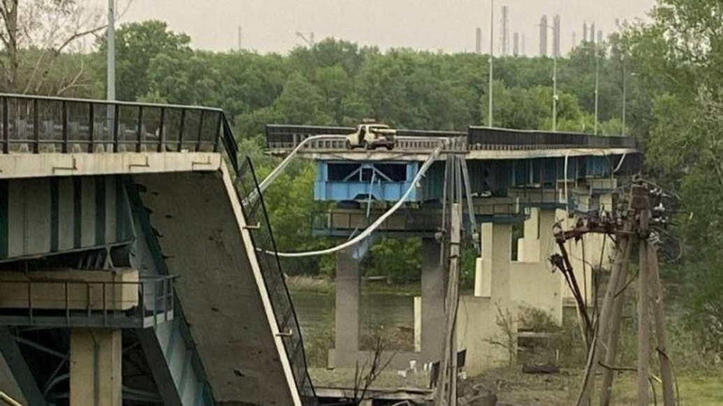 Россияне разрушили третий мост в Северодонецк, — Гайдай