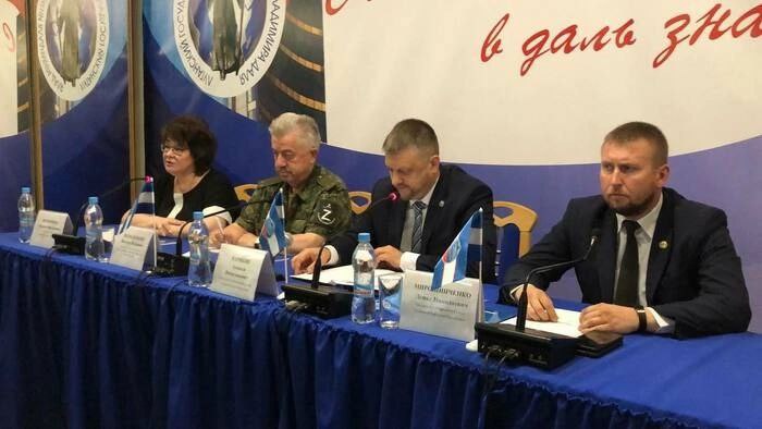 В “ЛНР” объявили о создании штаба по “референдуму” о вхождении в состав РФ
