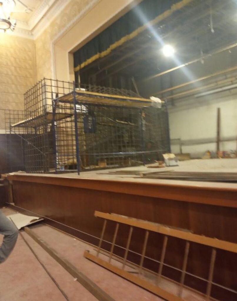 В “ДНР” підтвердили підготовку до “трибуналу” над українськими полоненими. Показали клітки