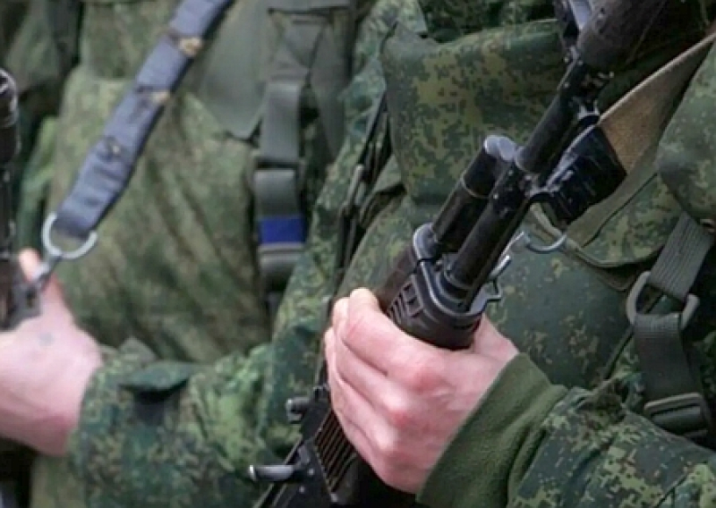 На Луганщині місцевим мобілізованим заборонили користуватися мобільними телефонами