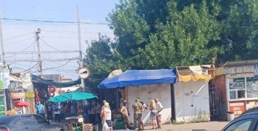 В Луганську продовжується мобілізація. Чоловіків хапають на вулицях і в магазинах