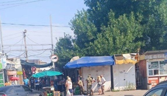В Луганську продовжується мобілізація. Чоловіків хапають на вулицях і в магазинах